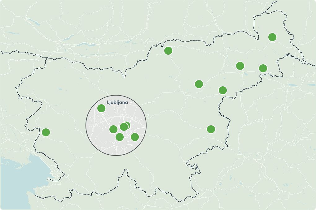 Zemljevid Slovenije, kjer  so z zelenimi krogi označene vstopne točke SCKG, s poudarkom območja Ljubljane.